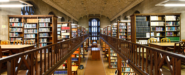 Bookshelves and study spaces in Wills Library
